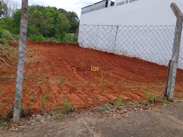 Terreno com 432m², à venda, no bairro Centro em Bauru