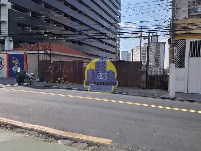 Terreno com 684m², à venda, no bairro Centro em Osasco