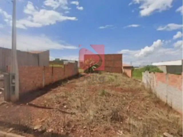 Terreno com 180m², à venda, no bairro Terrazul em Pirassununga