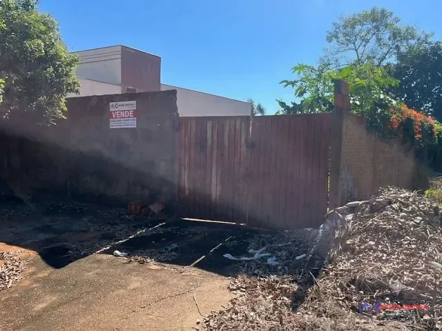 Terreno com 300m², à venda, no bairro Jardim Alvorada em Três Lagoas
