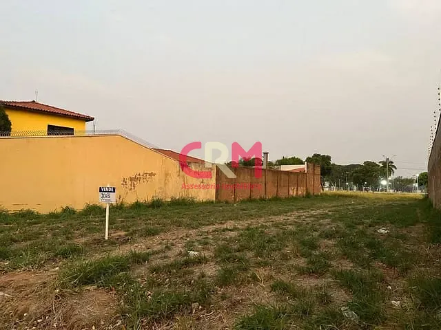 Terreno com 393m², à venda, no bairro Pq Res Laranjeira em Taquaritinga
