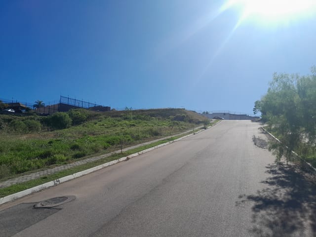 Terreno com 250m², à venda, no bairro Pinheirinho em Vinhedo