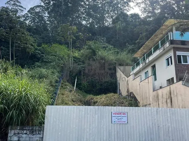 Terreno com 240m², à venda, no bairro Vila Irmãos Arnoni em São Paulo