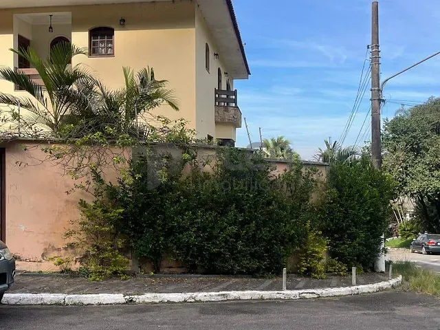 Terreno com 240m², à venda, no bairro Vila Irmãos Arnoni em São Paulo