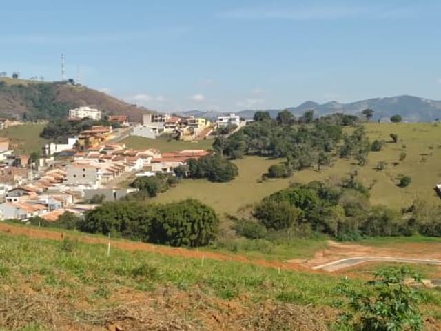 Terreno com 250m², à venda, no bairro Condomínio Bela Vista  em Cambuí