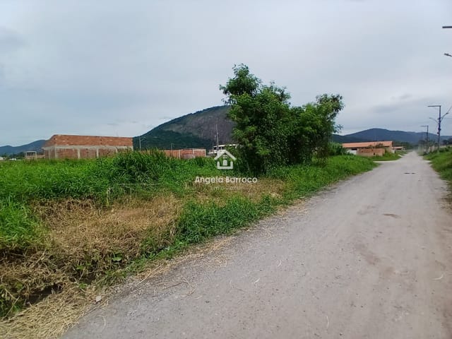 Terreno com 480m², à venda, no bairro Jardim Atlântico Central (Itaipuaçu) em Maricá