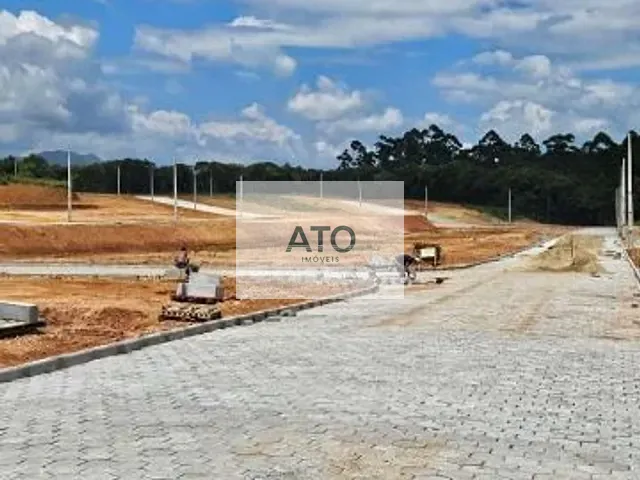 Terreno com 360m², à venda, no bairro Moura em Canelinha