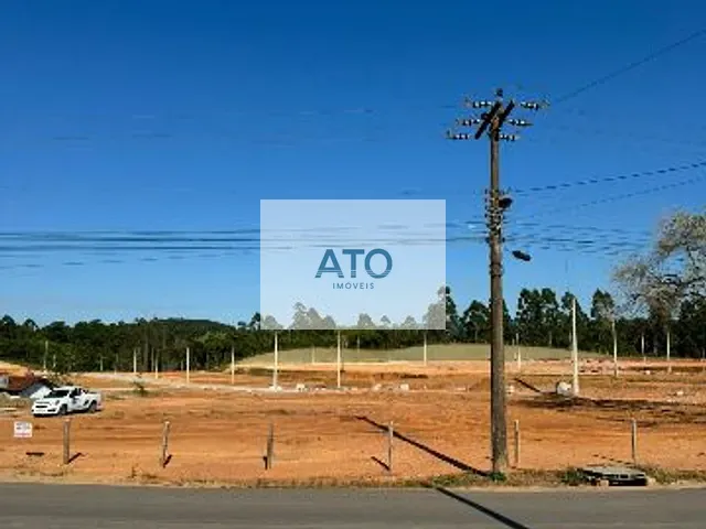 Terreno com 360m², à venda, no bairro Moura em Canelinha