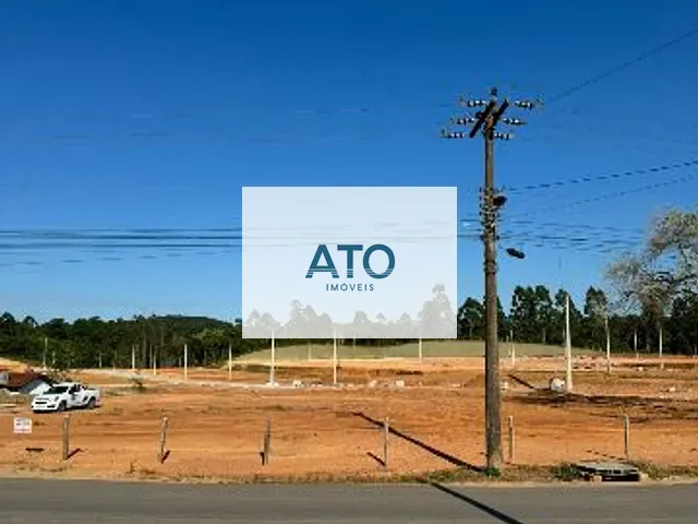 Terreno com 360m², à venda, no bairro Moura em Canelinha
