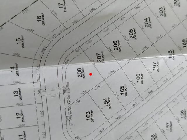 Terreno com 560m², à venda, no bairro Cará-cará em Ponta Grossa