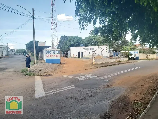Terreno com 1006m², à venda, no bairro São Carlos em Anápolis
