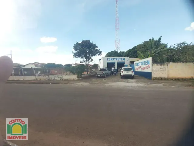Terreno com 1006m², à venda, no bairro São Carlos em Anápolis
