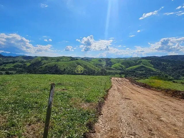 Terreno com 470000m², à venda, no bairro Colônia Santo Antônio em Barra Mansa