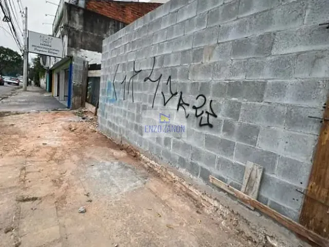 Terreno com 400m², à venda, no bairro Vila Valparaíso em Santo André