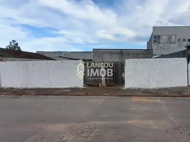 Terreno com 363m², à venda, no bairro Maracanã em Jarinu