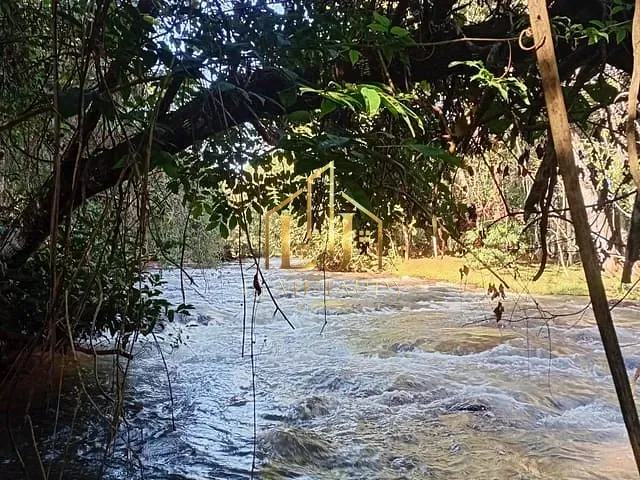 Terreno com 2600m², à venda, no bairro Chapada dos Guimarães em Chapada dos Guimarães