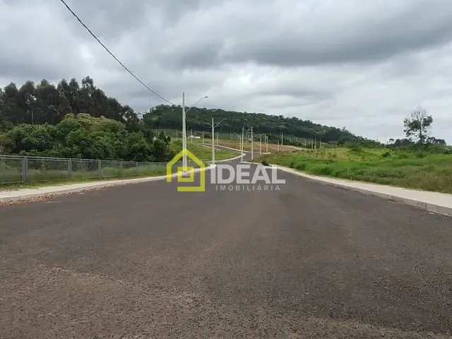 Terreno com 360m², à venda, no bairro Nações em Concórdia