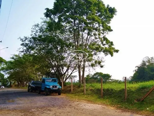 Terreno com 9487m², à venda, no bairro Penedo (Penedo) em Itatiaia