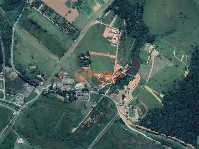 Terreno com 2000m², à venda, no bairro Lagoa Nova em Guararema