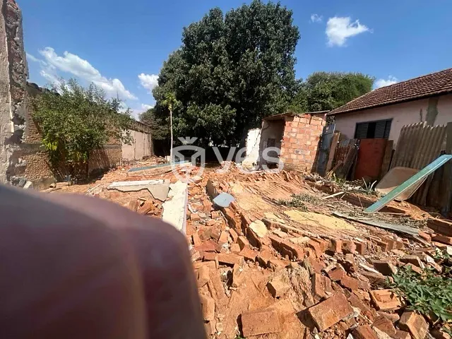 Terreno com 520m², à venda, no bairro São Geraldo em Araxá