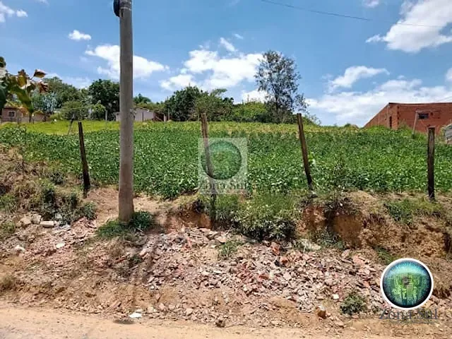 Terreno com 1000m², à venda, no bairro Bairro dos Leite em Piedade