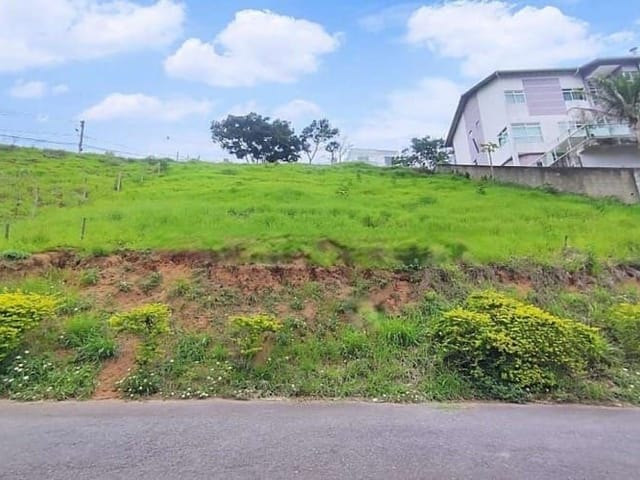 Terreno com 385m², à venda, no bairro Cidade Jardim em Juiz de Fora