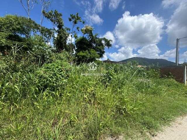 Terreno com 600m², à venda, no bairro Chácaras de Inoã (Inoã) em Maricá
