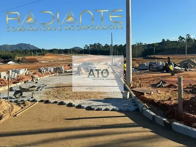 Terreno com 360m², à venda, no bairro Moura em Canelinha