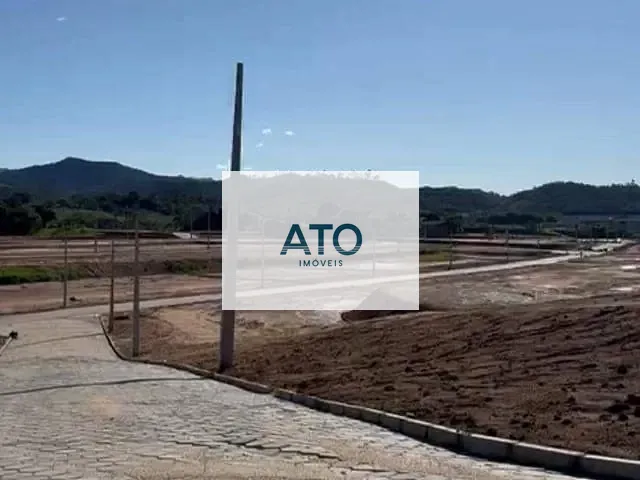 Terreno com 360m², à venda, no bairro Moura em Canelinha