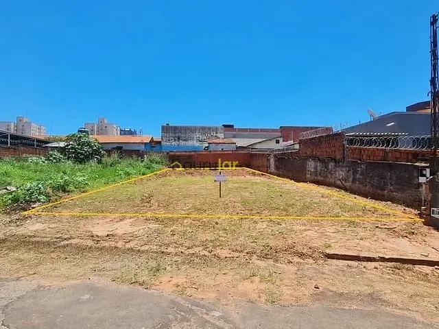 Terreno com 275m², à venda, no bairro Jardim Cruzeiro do Sul em Bauru