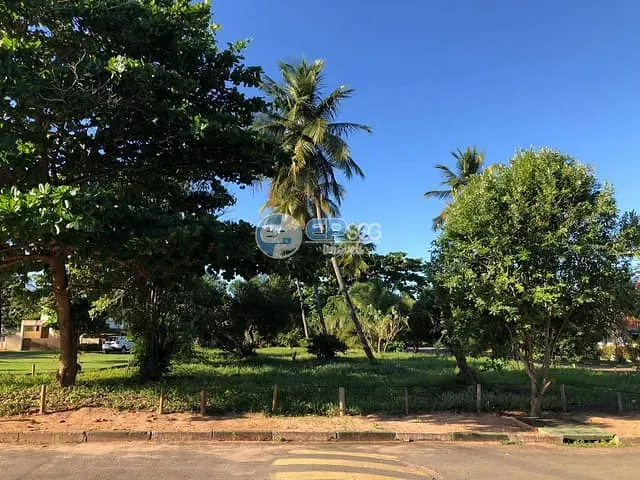 Terreno com 400m², à venda, no bairro Guarajuba (Monte Gordo) em Camaçari