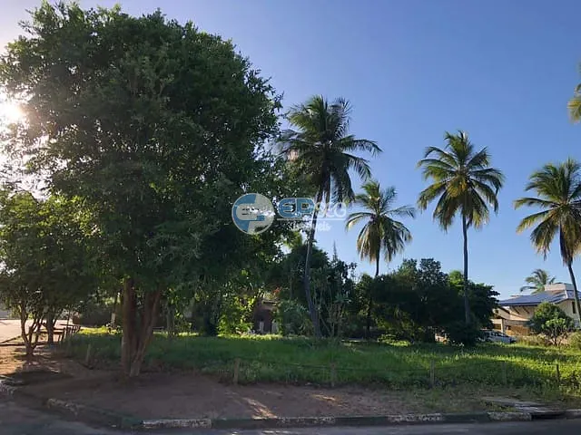 Terreno com 400m², à venda, no bairro Guarajuba (Monte Gordo) em Camaçari