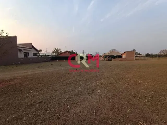 Terreno com 264m², à venda, no bairro Clube Náutico em Taquaritinga