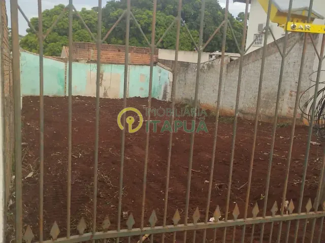 Terreno com 250m², à venda, no bairro Jardim Tókio em Londrina