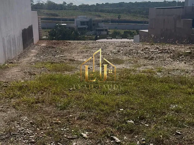 Terreno com 200m², à venda, no bairro Ribeirão do Lipa em Cuiabá