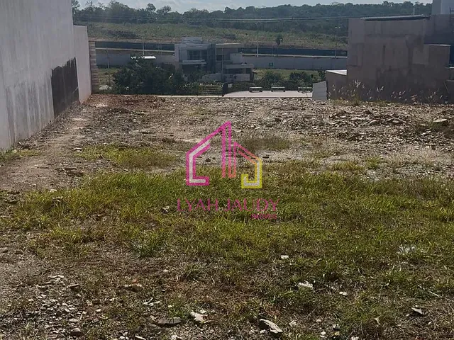 Terreno com 200m², à venda, no bairro Ribeirão do Lipa em Cuiabá