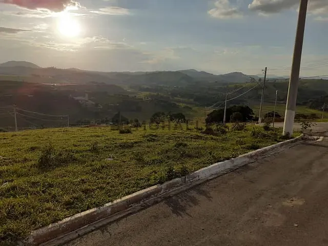 Terreno com 321m², à venda, no bairro Açude em Itajubá