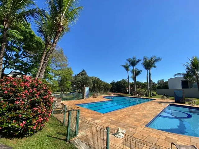 Terreno com 770m², à venda, no bairro Jardim Tarobá em Cambé