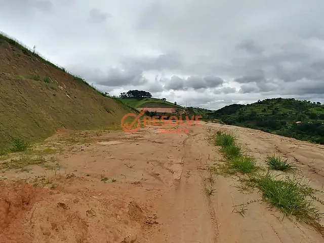 Terreno com 20000m², à venda, no bairro Capoeirinha em Guararema
