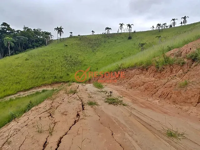 Terreno com 20000m², à venda, no bairro Capoeirinha em Guararema