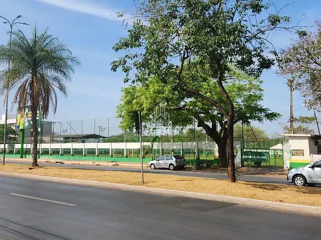 Terreno com 11800m², à venda, no bairro Jardim Europa em Cuiabá