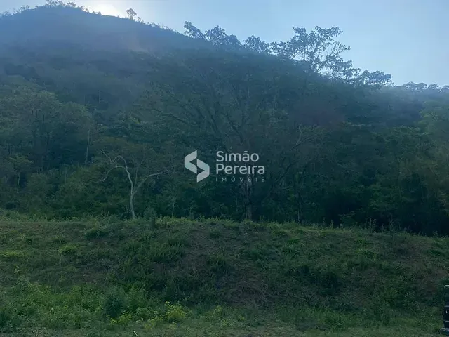 Terreno com 71000m², à venda, no bairro Pedro do Rio em Petrópolis