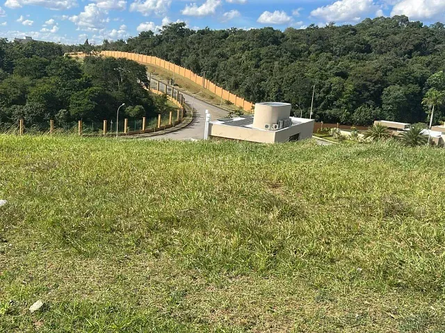 Terreno com 664m², à venda, no bairro Loteamento Alphaville Jundiaí - Fase 01 em Jundiaí