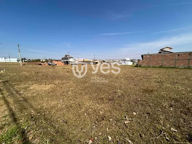 Terreno com 390m², à venda, no bairro Loteamento Villa das Artes em Araxá