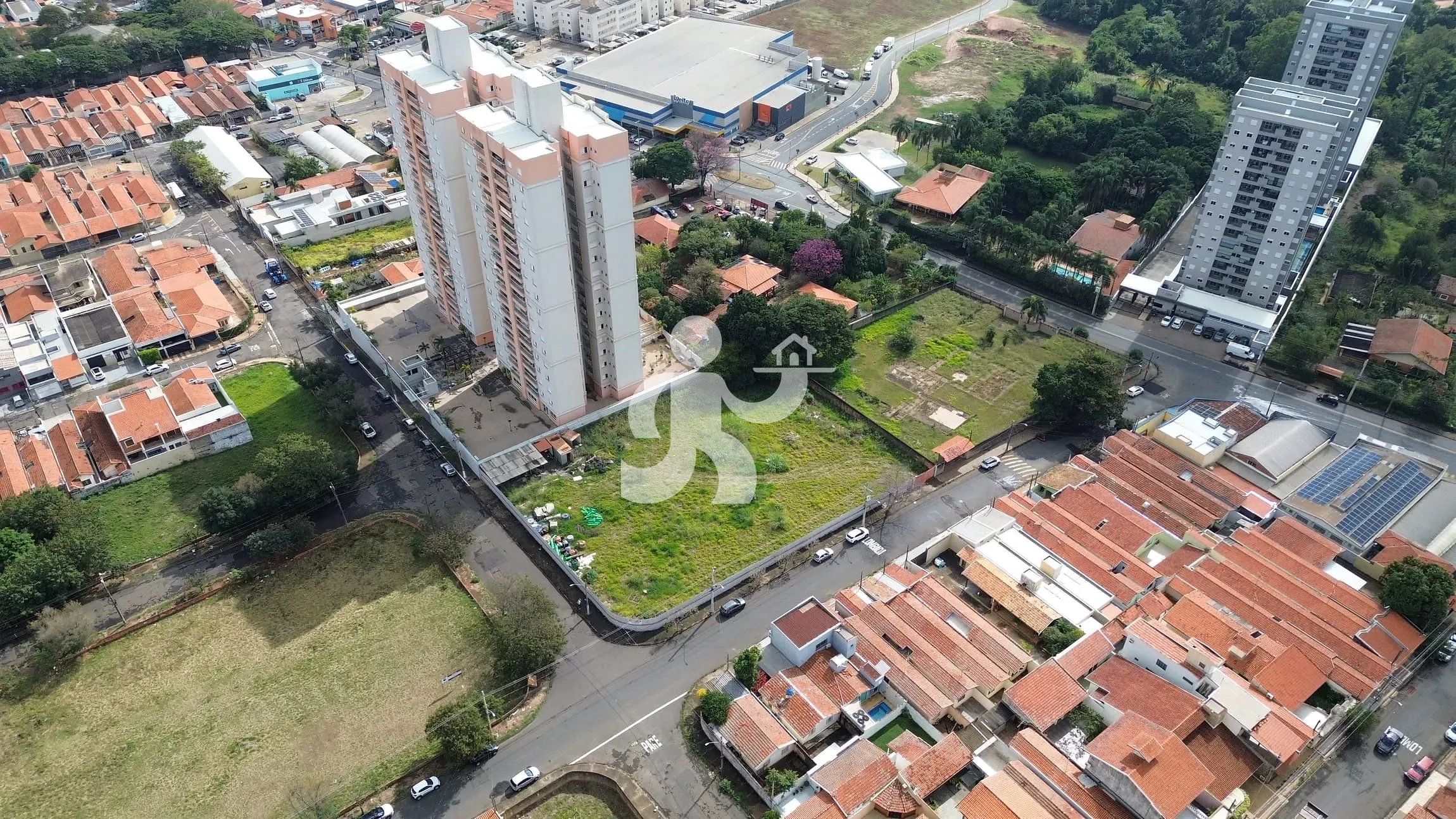 Terreno, 3180 m² - Foto 1