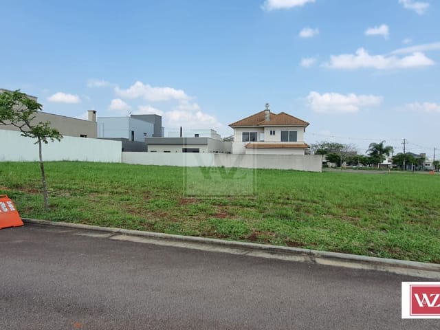 Terreno com 310m², à venda, no bairro Jardim Carvalho em Ponta Grossa