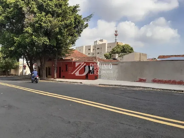 Terreno com 988m², à venda, no bairro Fabrício em Uberaba