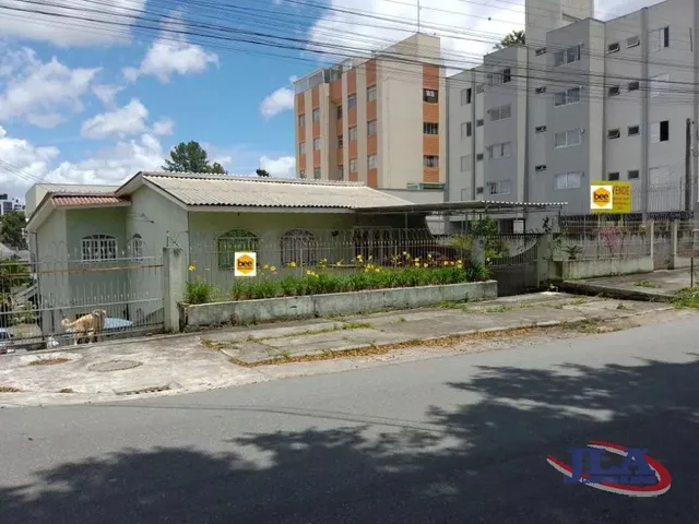 Terreno à venda, no bairro Tingui em Curitiba