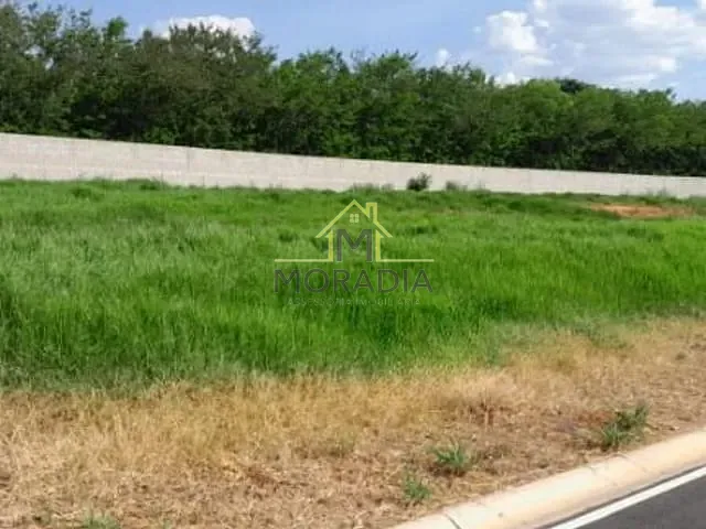 Terreno com 371m², à venda, no bairro Bourbon  em Guaxupé