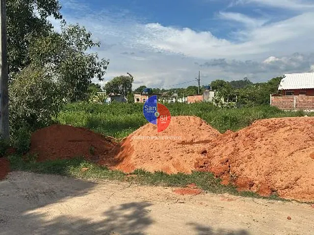 Terreno com 360m², à venda, no bairro Ipiranga  (Praia de Mauá) em Magé